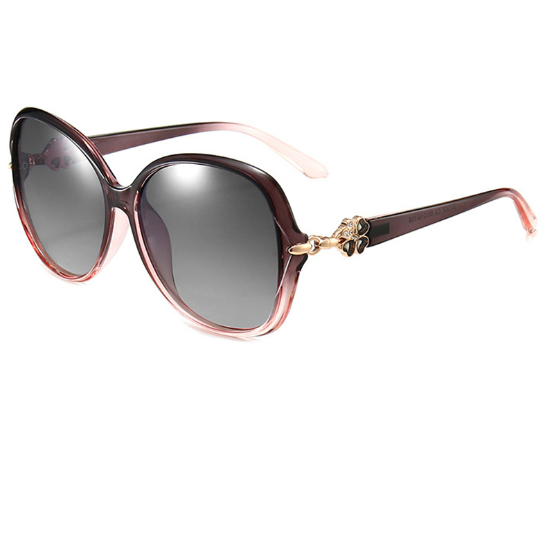 Diamond-Studded Polarized Sunglasses