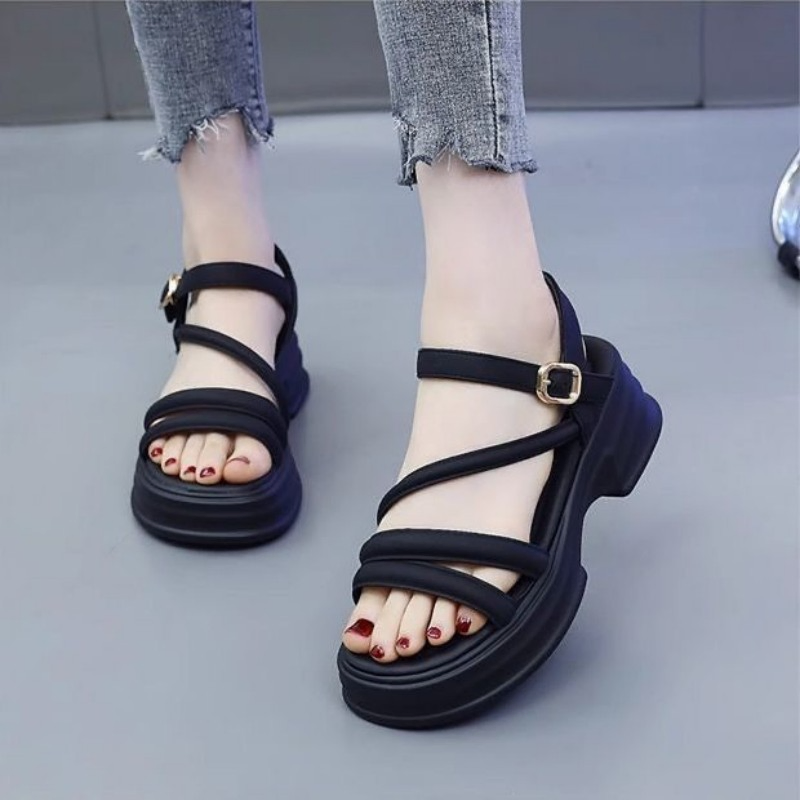 Versatile Soft Leather Sandals 