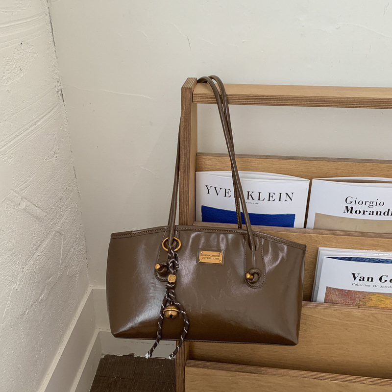 Soft Structure Shoulder Bag