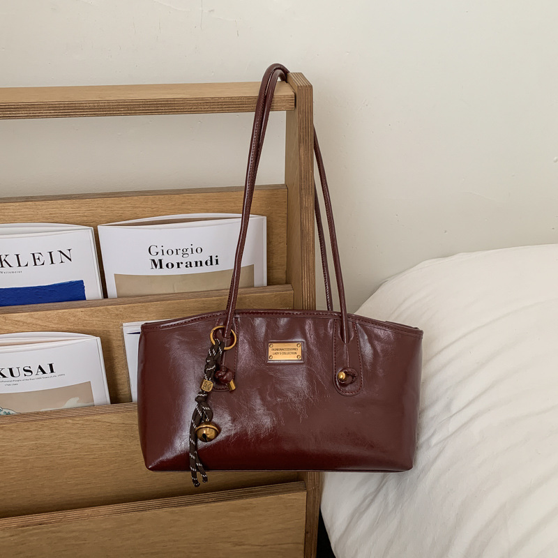 Soft Structure Shoulder Bag