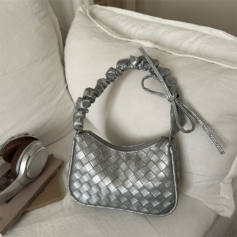 Versatile Underarm Bag