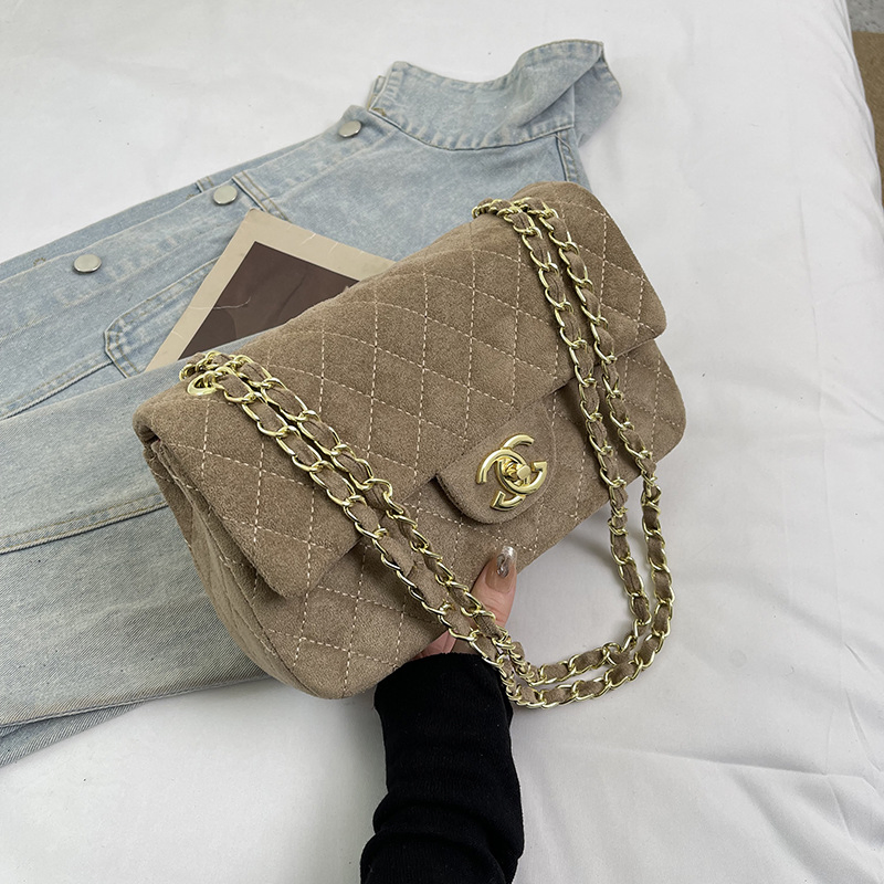 Exquisite Chain Bag