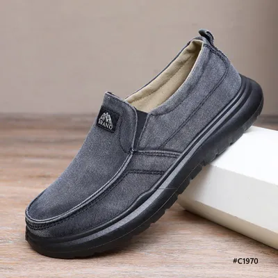 Gentle Walk casual shoes
