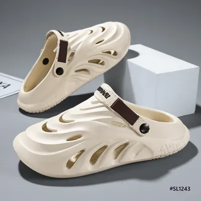 Feather Whisper Men’s Slippers
