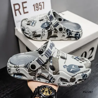 Bold Comfort Men’s Slippers