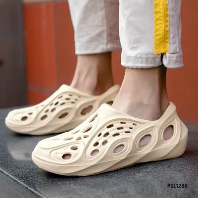 True Ease Men’s Slippers