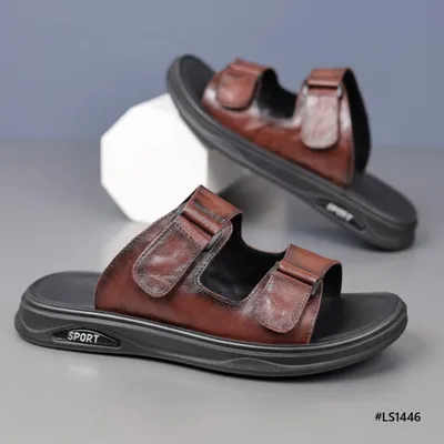 Solid Trek Men’s Sandal