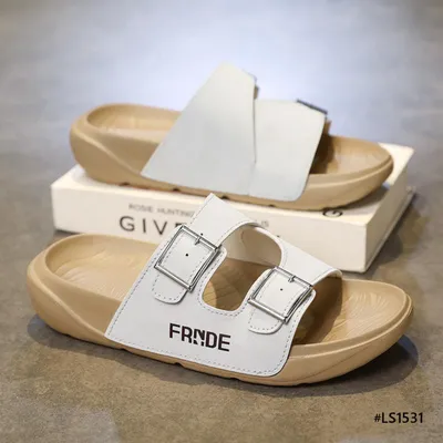 Solid Stride Men’s Sandal