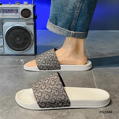 Urban Rest Men’s Slippers