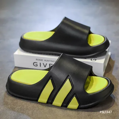 Rough Step Men’s Slippers