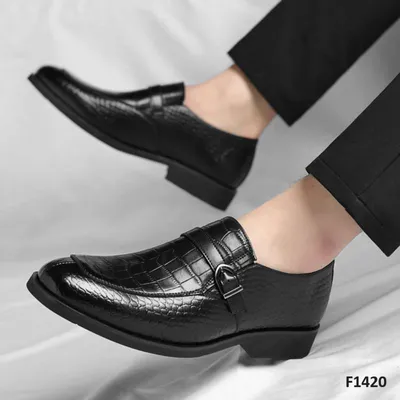 Folded Edge Formal Shoes