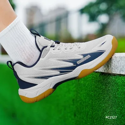  Novel Stride Casual Shoes