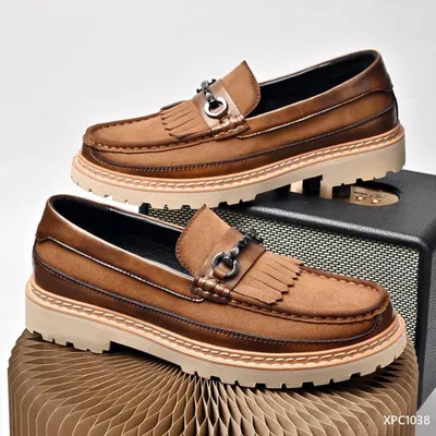 Vanguard Walk Premium Casual Shoes
