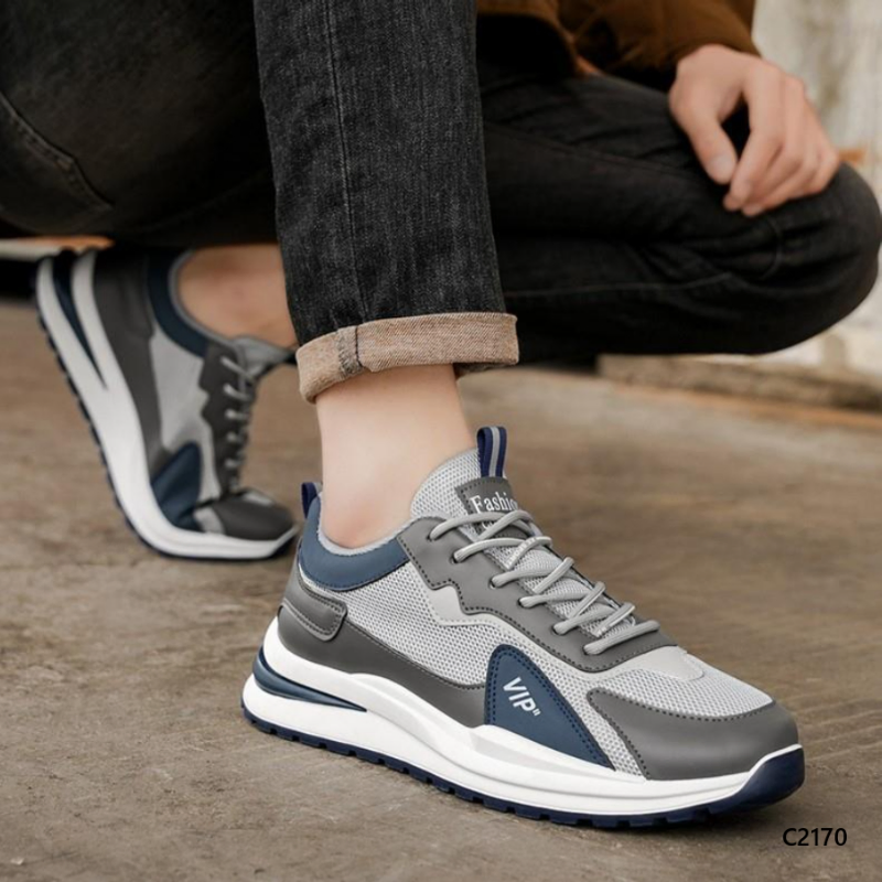 Daily Motion Casual Shoe
