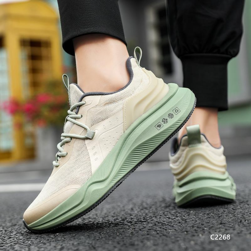 Caspian Walk Casual Shoes