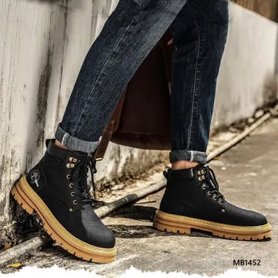 Avexon Holt Martin Boots