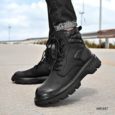 Vexren Vale Martin Boots