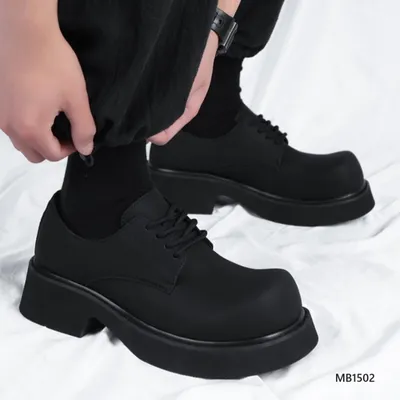 Alken Noir Martin Boots