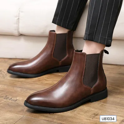 Hard Wind March Boots