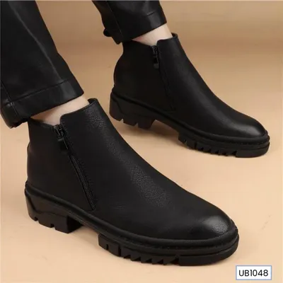 Frost Mire Stalker Boots