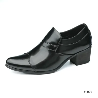 Bold Trek Loafer 