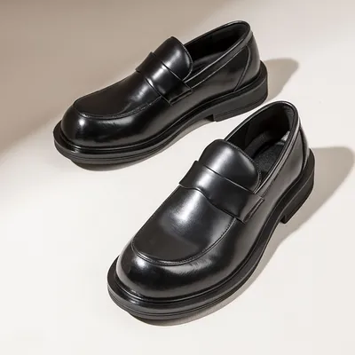 Strong Walk Loafer