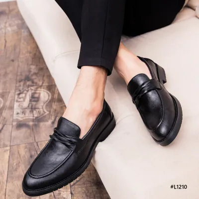 Urban Force Loafer