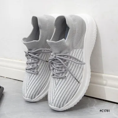 Crimson Hollow Casual Shoe