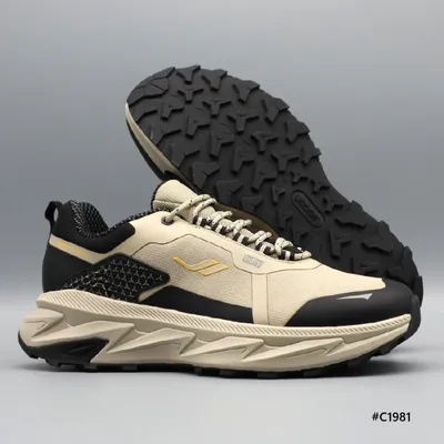 Soft Trail casual shoes
