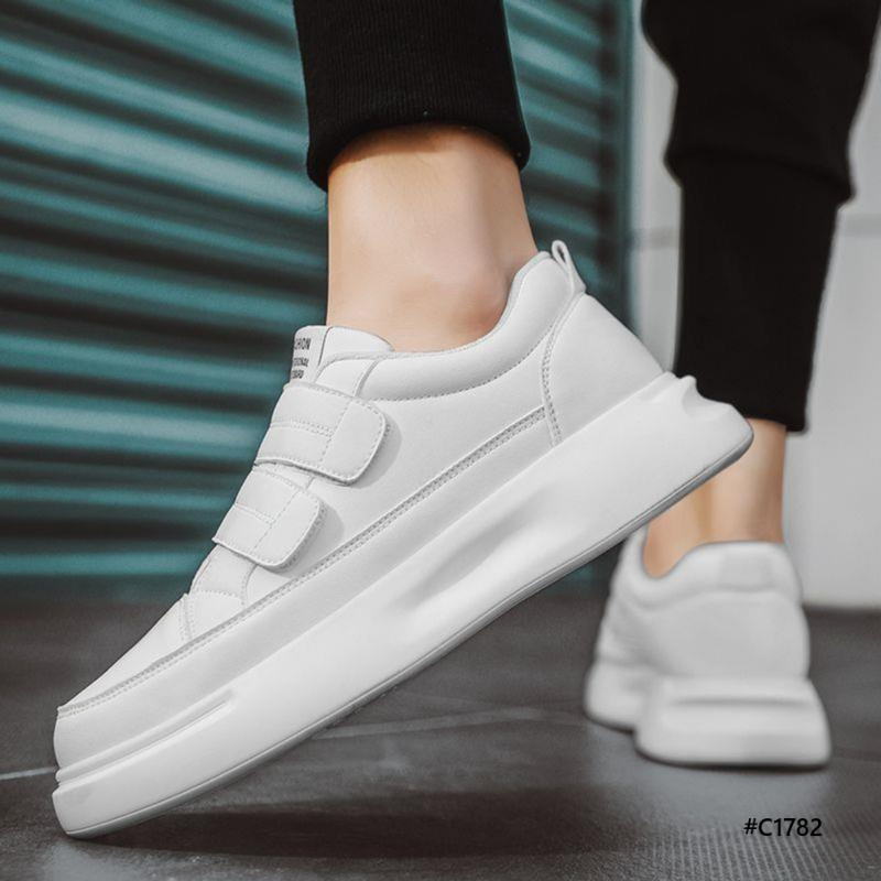 Shadow Loom Casual Shoe