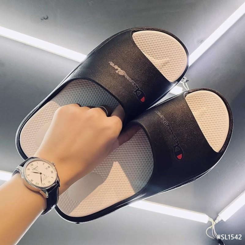 Air Aura Men’s Slippers