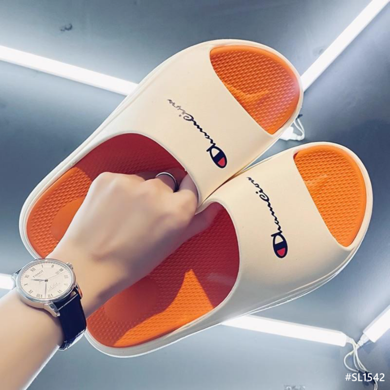 Air Aura Men’s Slippers