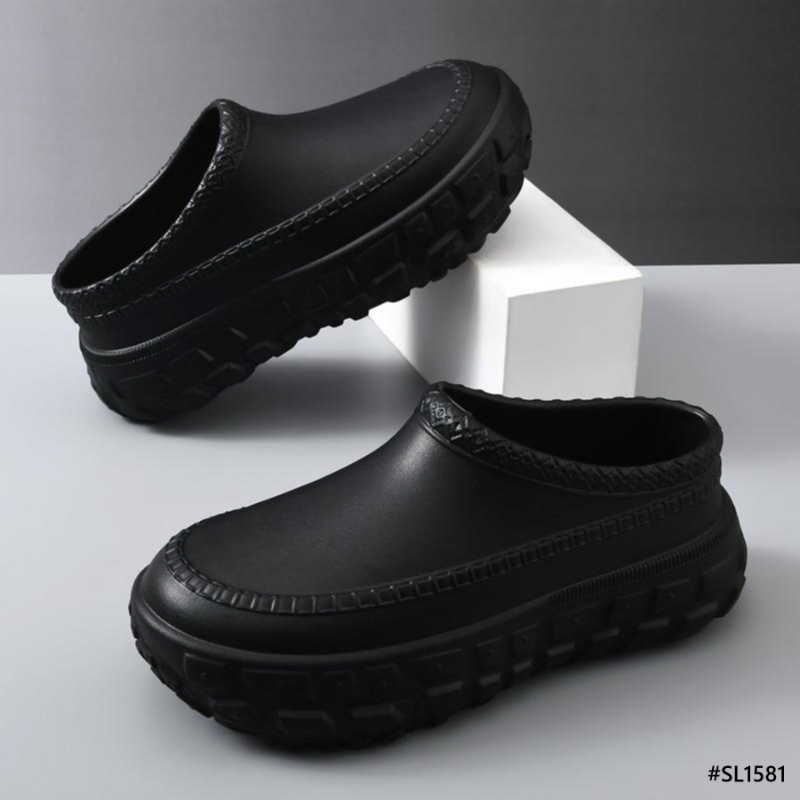 Velvet Haven Men’s Slippers