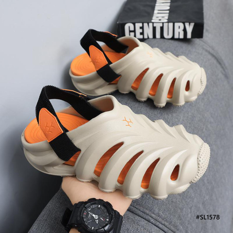 Gentle Walk Men’s Slippers