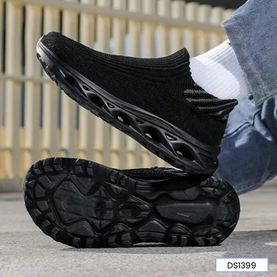 Timber Voyager Outdoor Shoes