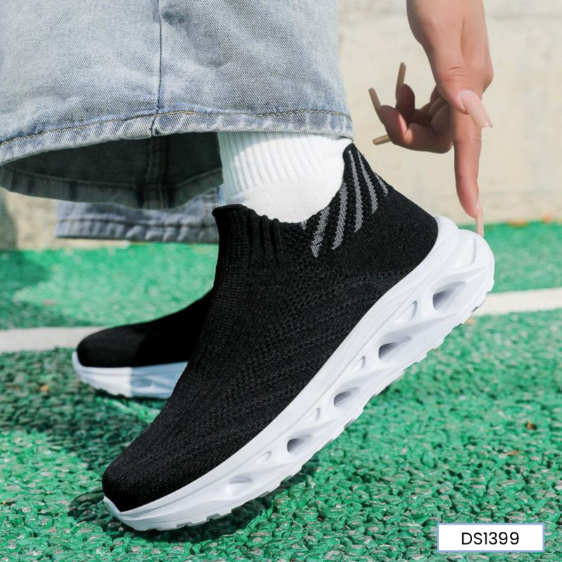Timber Voyager Outdoor Shoes