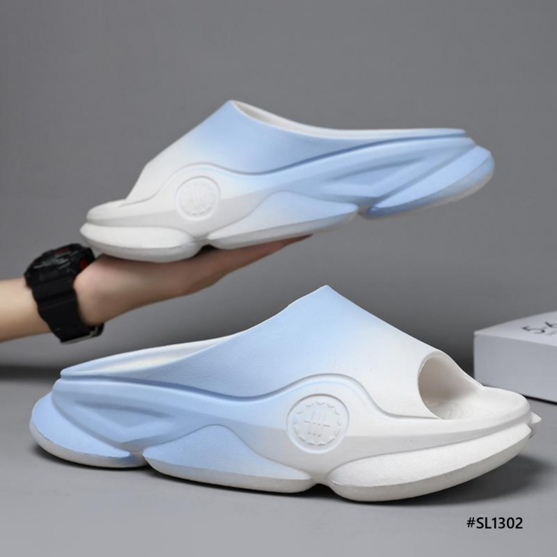 Cozy Trail Men’s Slippers