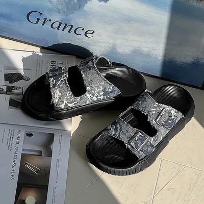 Cobalt Trek Men's Sandal