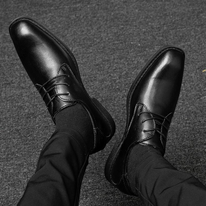Zorvane Crest Formal Shoes