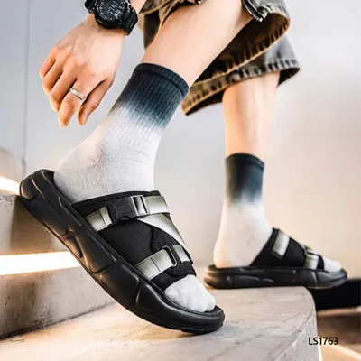 Motion Crest Men's Sandal