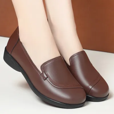 CASUAL FLAT BOTTOM LEATHER SHOE 8272Br