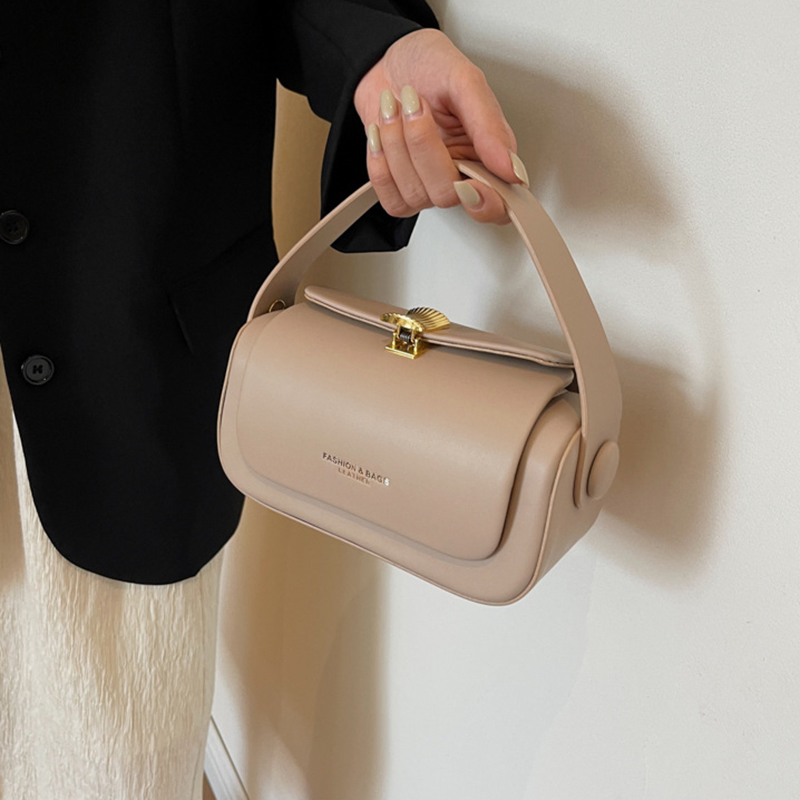 RETRO SQUARE SHAPED LUXURY HANDBAG 2870Kh