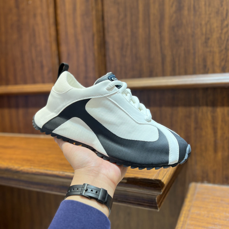 VERSATILE TRENDY CASUAL MEN'S SHOE A068WB