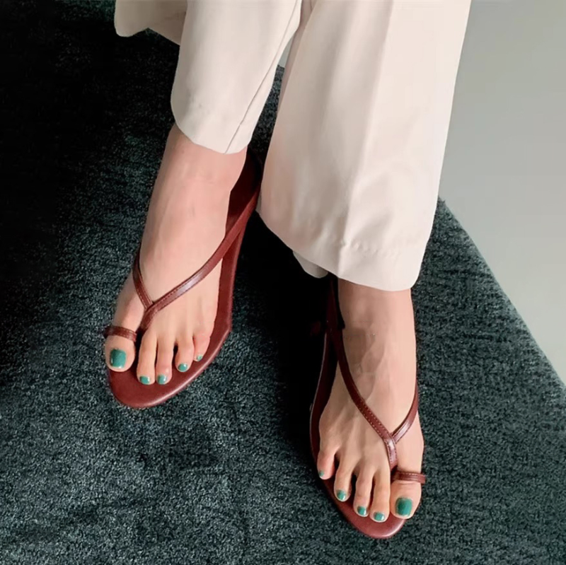 VERSATILE LOW-HEELED WOMEN SANDALS 0131R