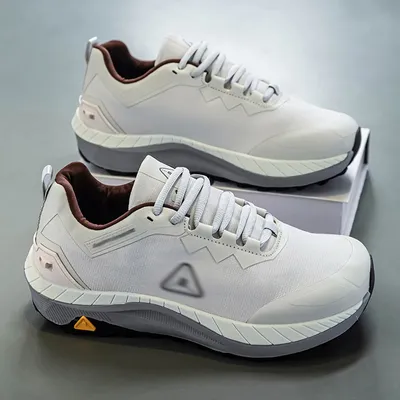 HIGH-END LIGHTWEIGHT OUTDOOR RUNNING SHOECZ88W