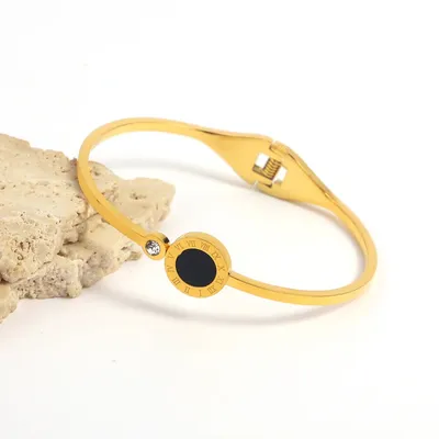 18k Round Black Roman Numerals Cuff Bracelet