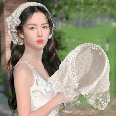 Vintage Korean Lace Triangular Headband Scarf