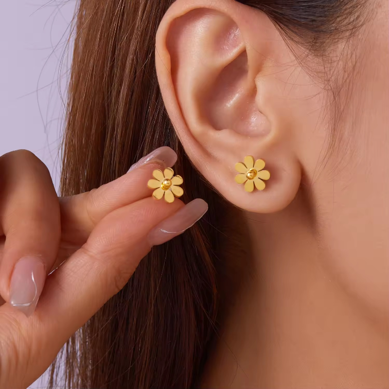 Gold-Plated Daisy Flower Earrings