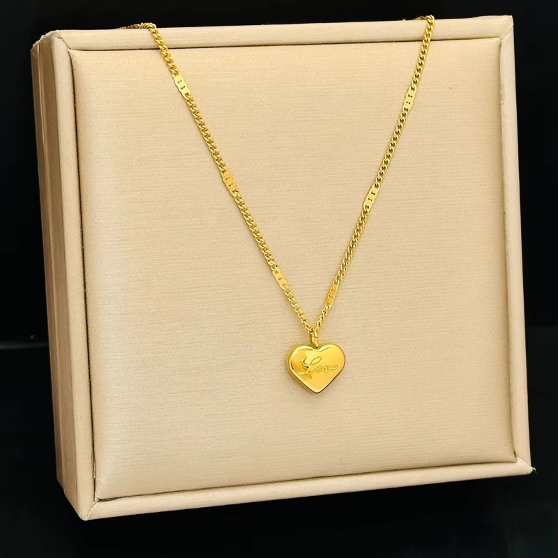 Peach Heart Love Collarbone Necklace