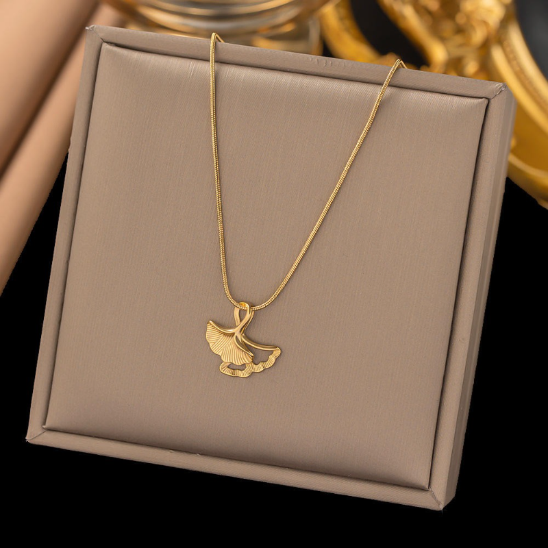 Ginkgo Leaf Snake Chain Necklace